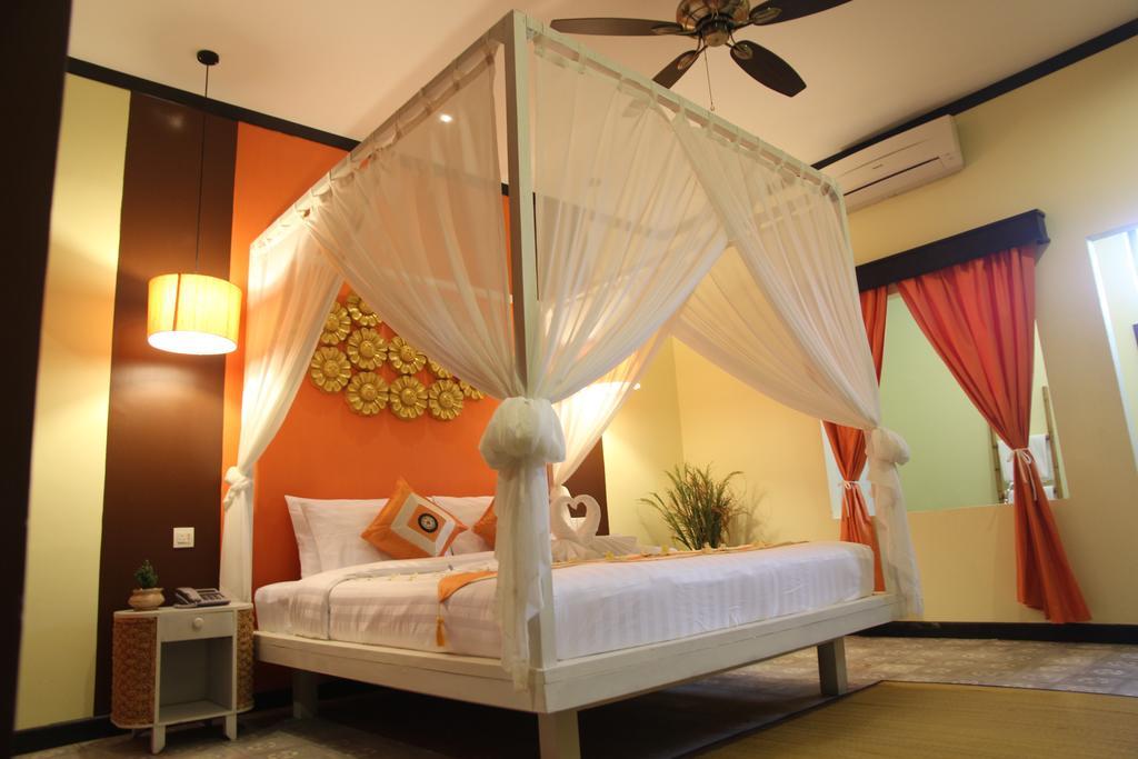 Residence Indochine Suite Сием Реап Стая снимка