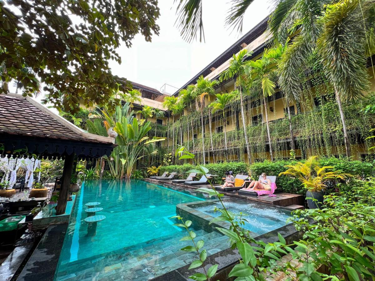 Residence Indochine Suite Сием Реап Екстериор снимка