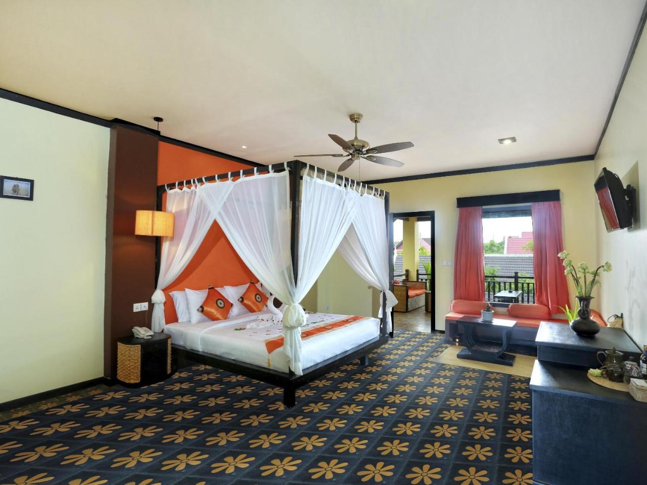 Residence Indochine Suite Сием Реап Екстериор снимка